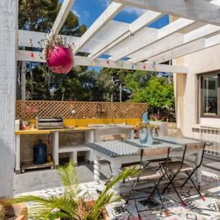 Magali Grande Terrasse Vue Mer, Jardin, Proche Port فيلة *
